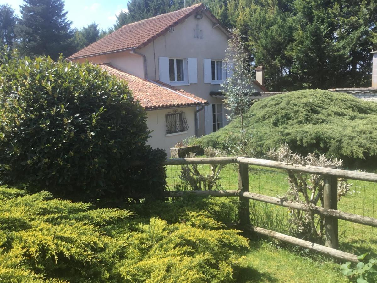 Villa Les Pierrottes Mornac Exterior foto